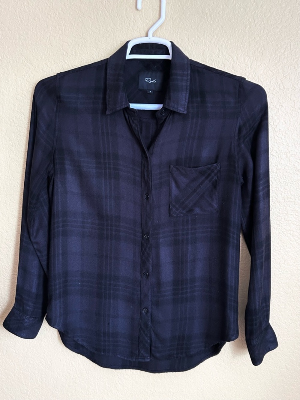 Rails Black Plaid Rayon Long Sleeve Button Down Shirt
